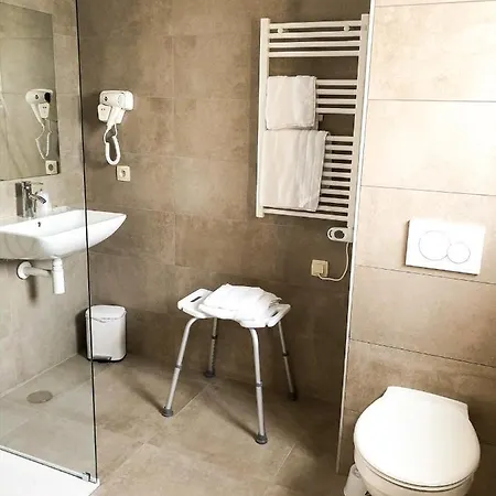 Hotel Italia 2*